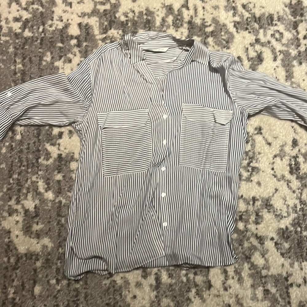 Women’s shirt